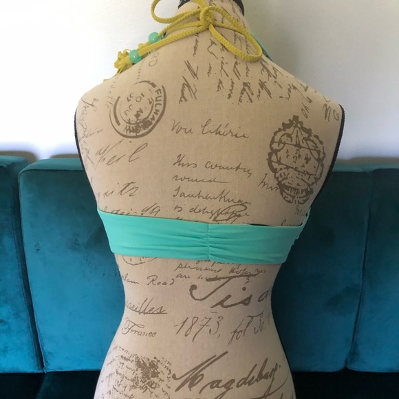 Victoria’s Secret reversible swim top large - Picture 4 of 5